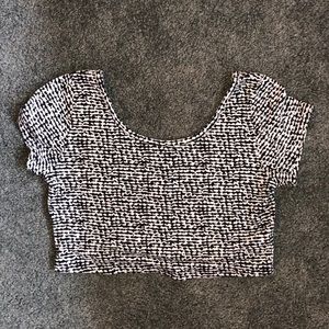 Crop top